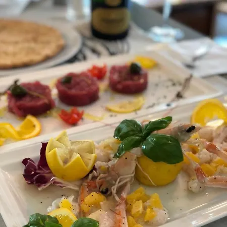 Alla Pergola 3*
