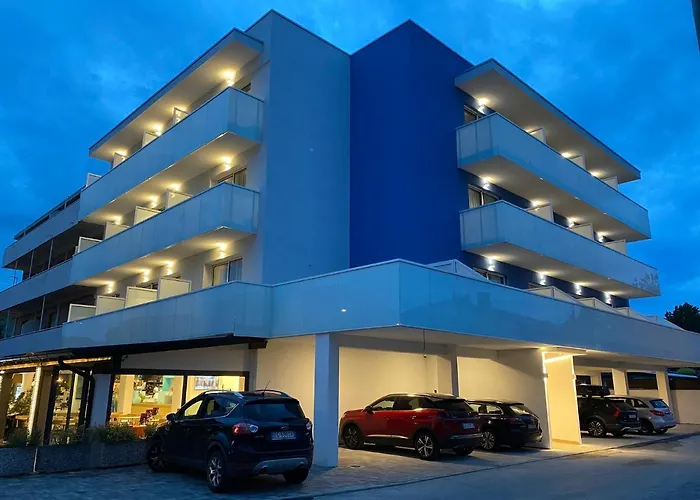 Alla Pergola Hotel 3*